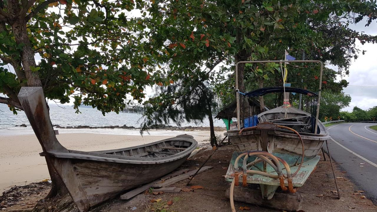 Elephants End Guesthouse Krabi Ao Nang Екстериор снимка