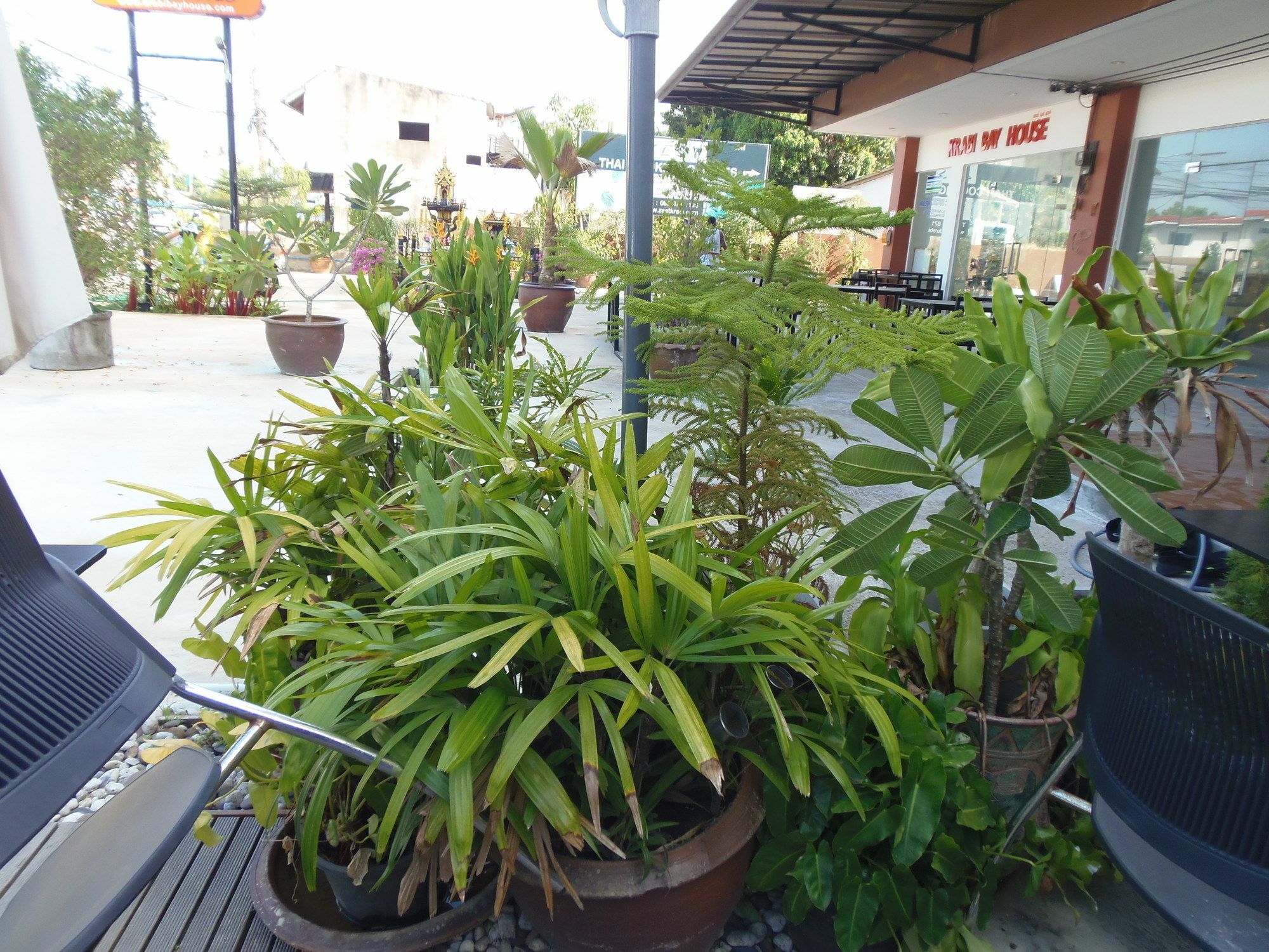 Elephants End Guesthouse Krabi Ao Nang Екстериор снимка