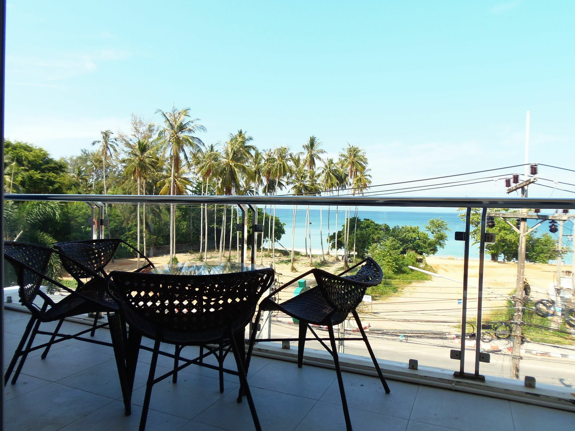 Elephants End Guesthouse Krabi Ao Nang Екстериор снимка