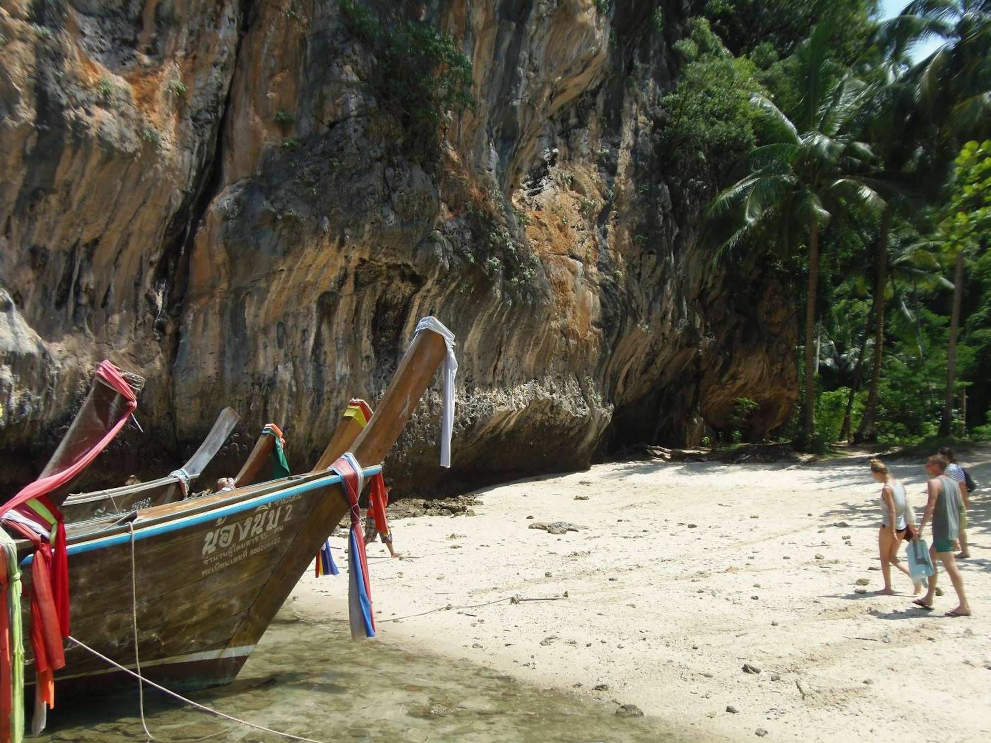 Elephants End Guesthouse Krabi Ao Nang Екстериор снимка